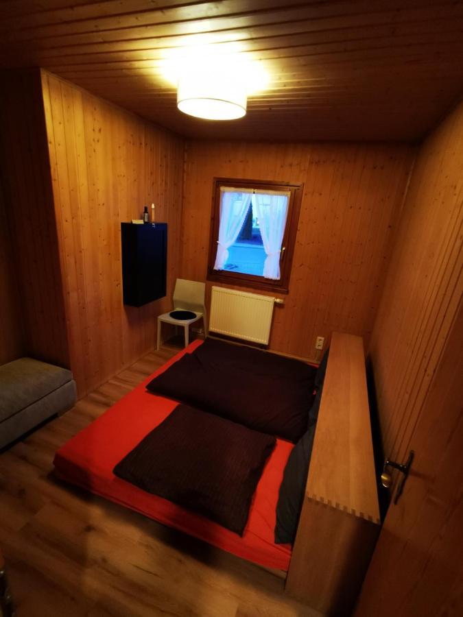 Bb19 Eifel-Ferienhaus Am Moseltal Mit Saunahaus Beuren  Zewnętrze zdjęcie